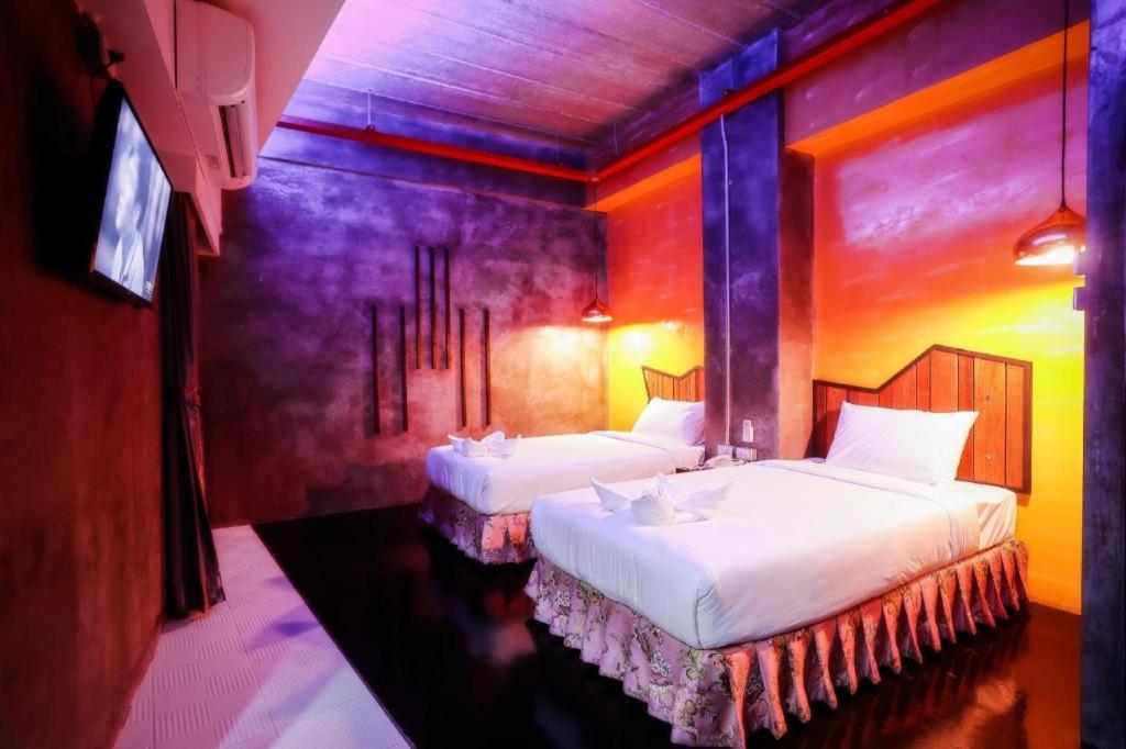 Ps Extra Hotel Hatjaj Kültér fotó