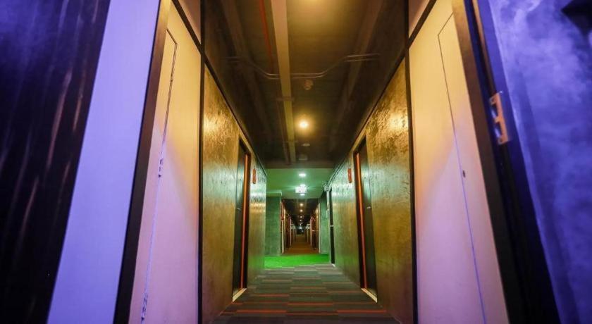 Ps Extra Hotel Hatjaj Kültér fotó