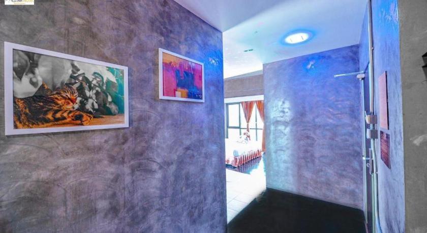 Ps Extra Hotel Hatjaj Kültér fotó