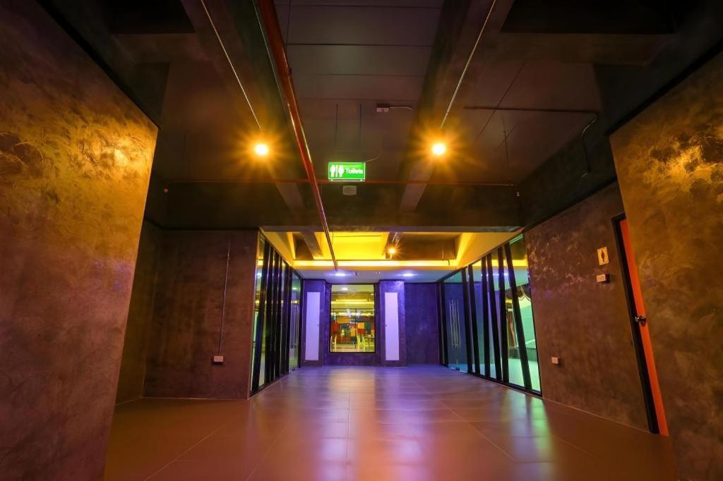 Ps Extra Hotel Hatjaj Kültér fotó
